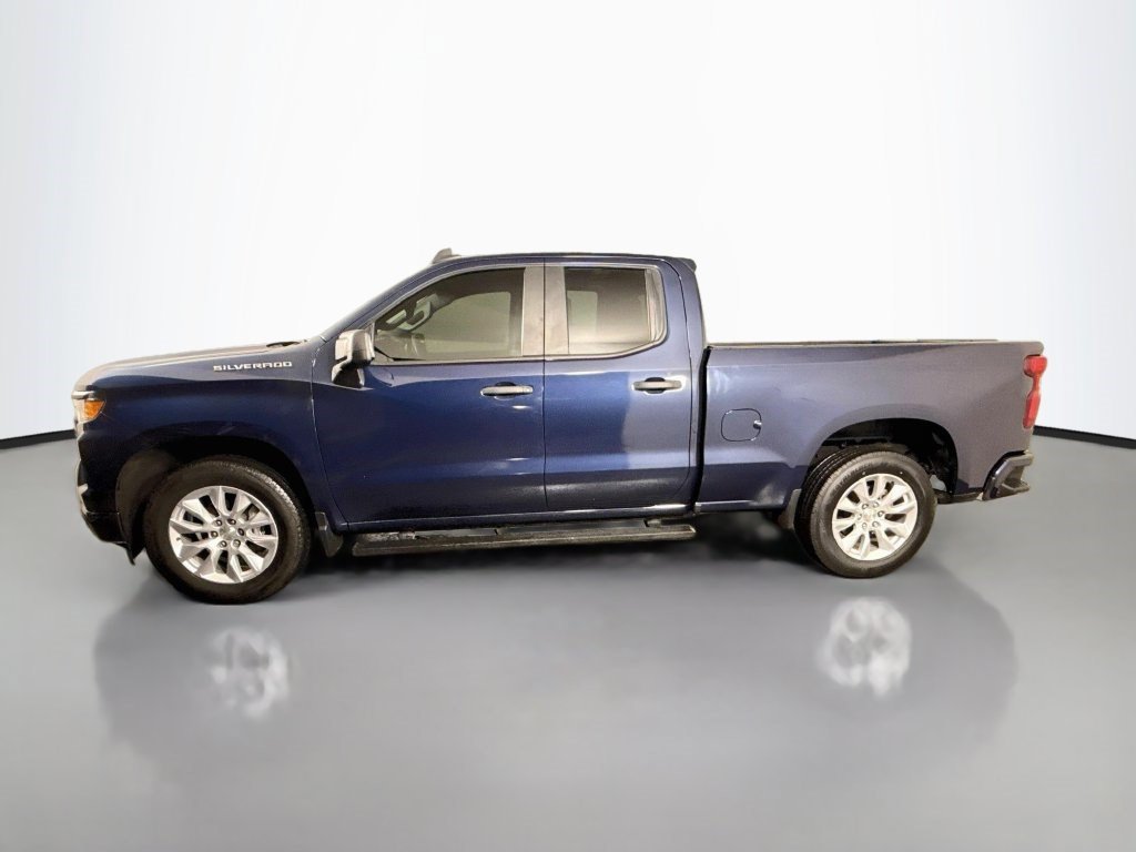 Used 2022 Chevrolet Silverado 1500 Custom RWD image 6