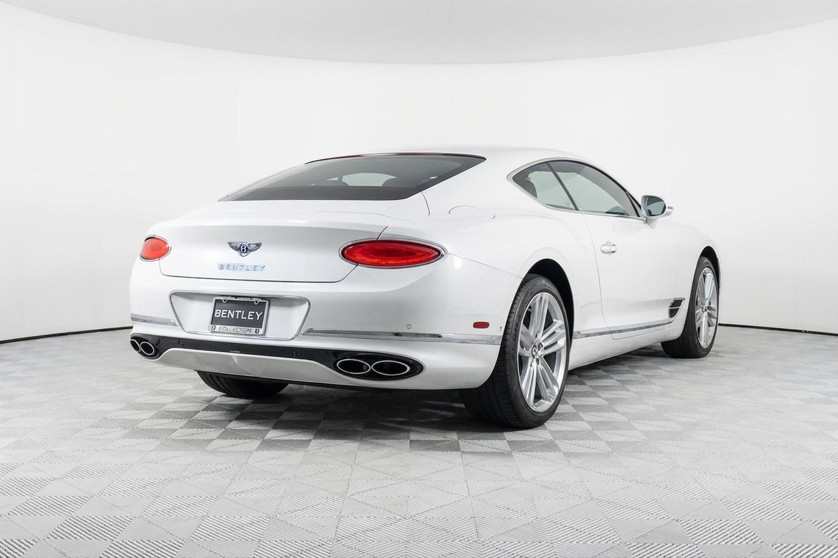 Used 2023 Bentley Continental GT V8 AWD/4WD image 3