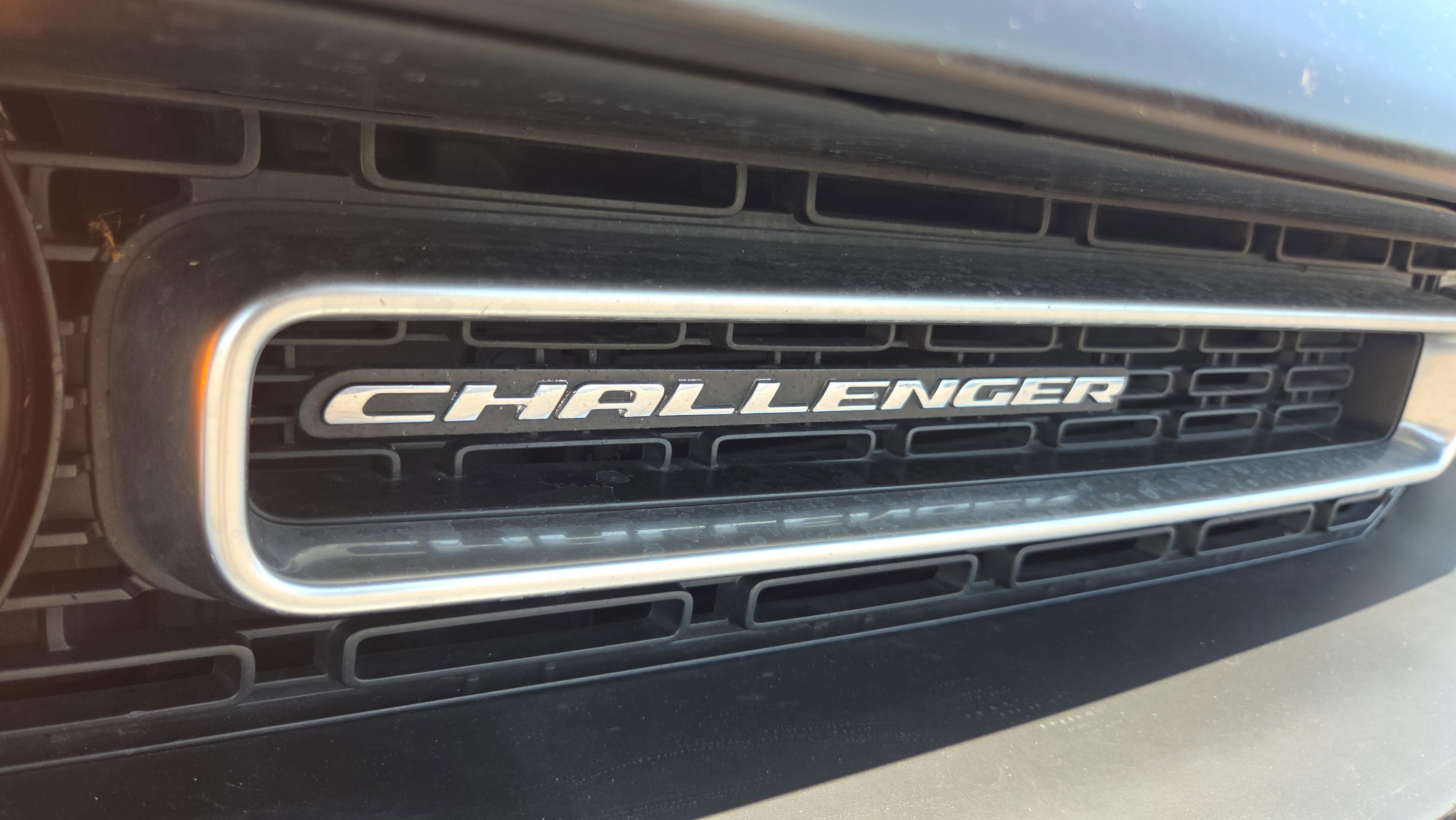 Used 2022 Dodge Challenger GT image 33