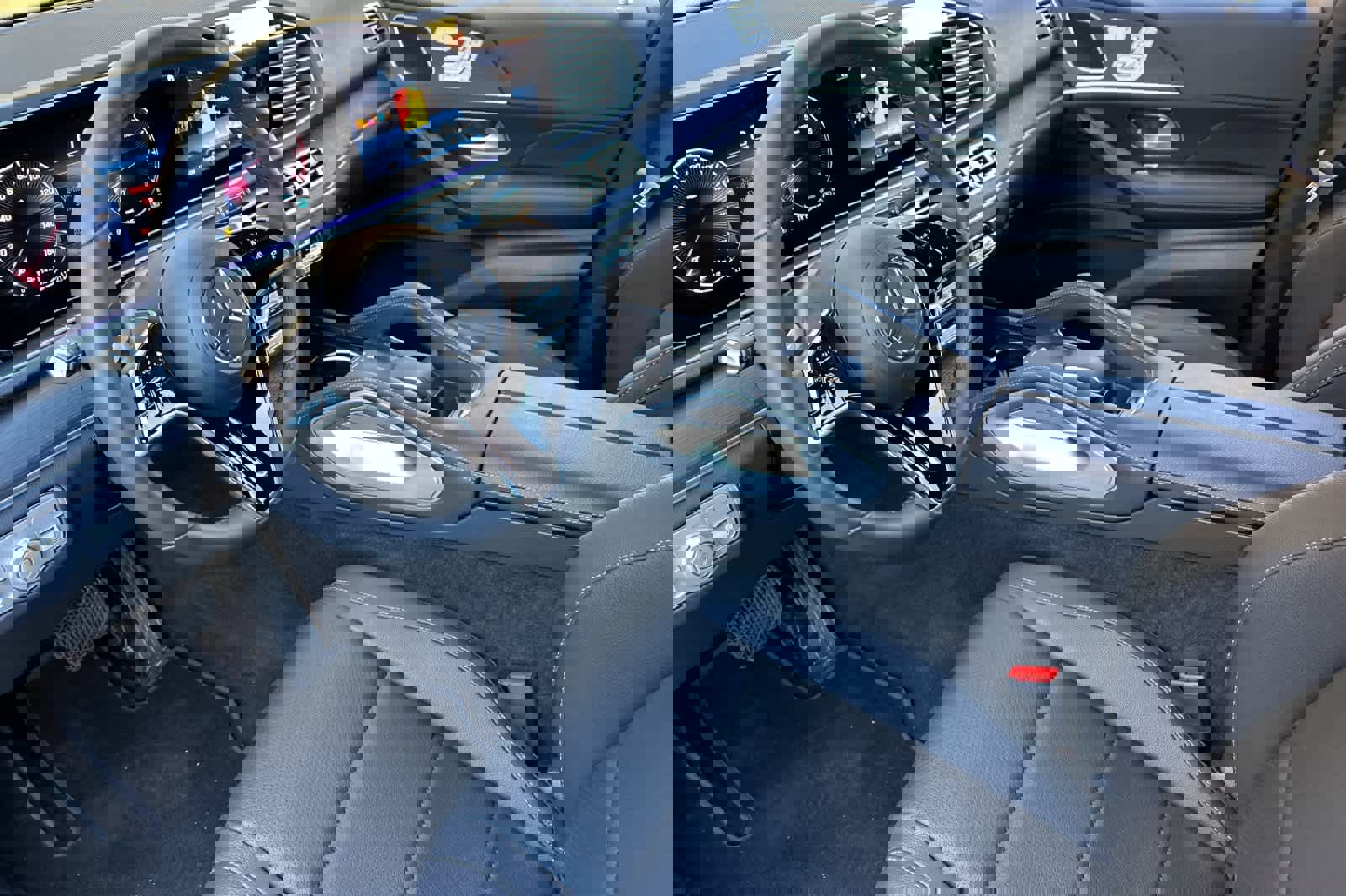 Certified 2026 Mercedes-Benz GLE 350 4MATIC image 9