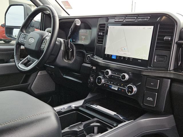 Used 2024 Ford F250 Lariat w/ FX4 Off-Road Package image 35