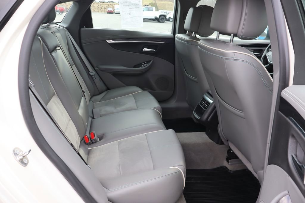 Used 2014 Chevrolet Impala LT w/ Premium Seating Package image 20