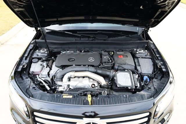 Certified 2024 Mercedes-Benz GLB 250 image 11