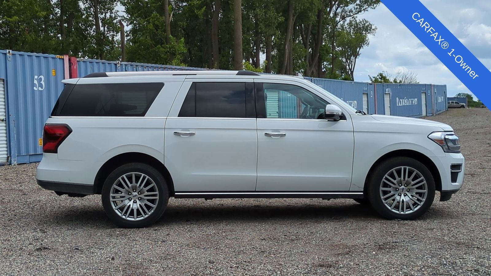 Used 2024 Ford Expedition Max Limited image 9