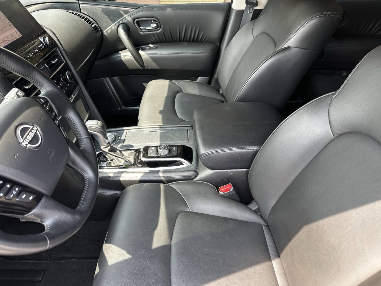 Used 2024 Nissan Armada SV AWD/4WD image 10