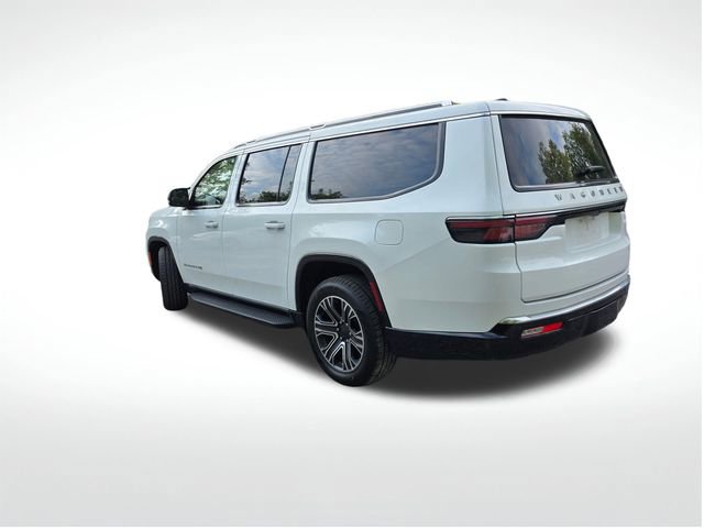Used 2024 Jeep Wagoneer L Series II w/ Flexible Seating Group image 7