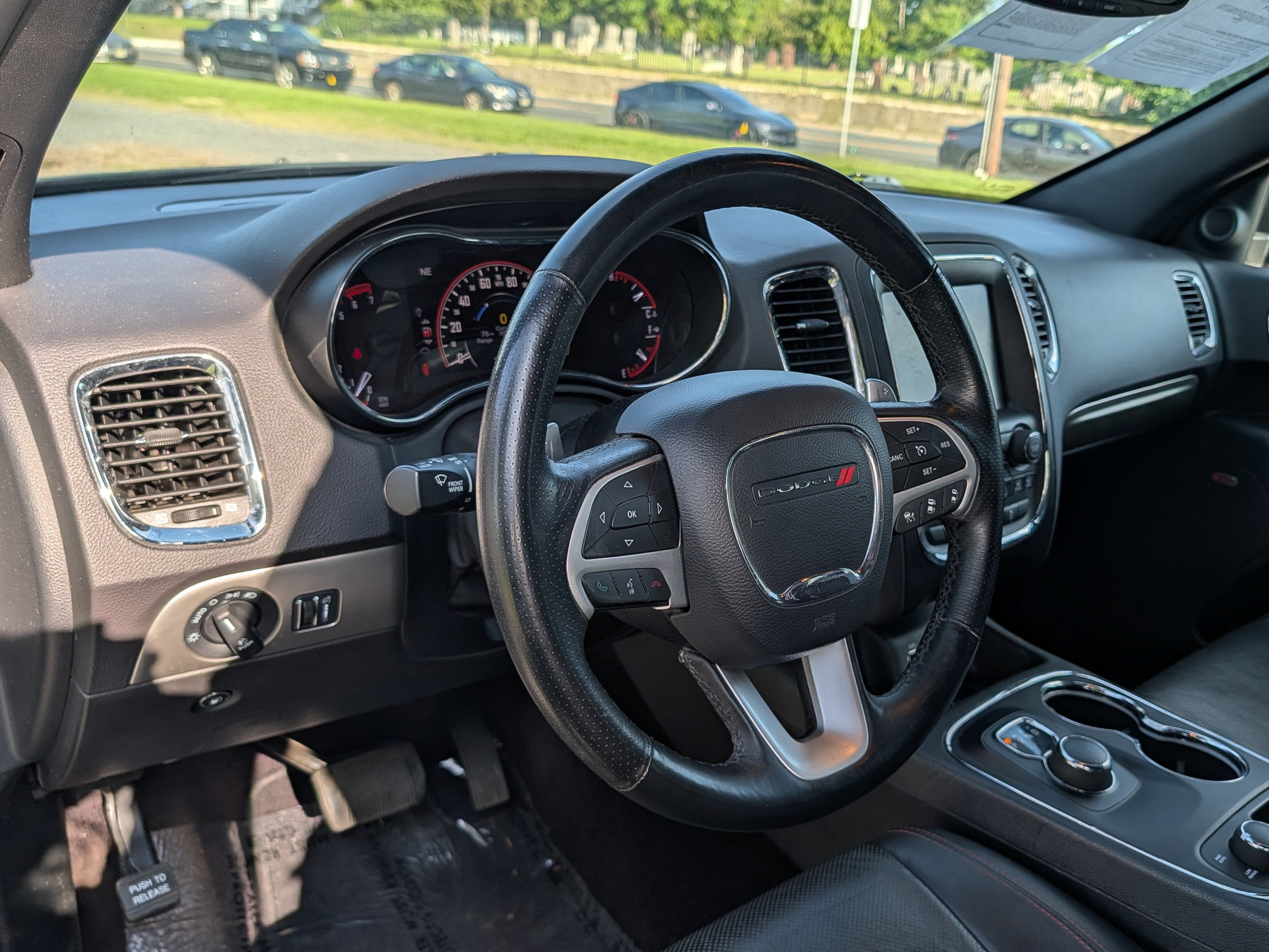 Used 2017 Dodge Durango R/T w/ Technology Group AWD/4WD image 22