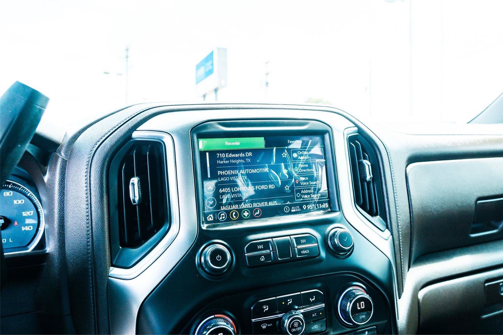 Used 2020 Chevrolet Silverado 1500 LT w/ Texas Edition AWD/4WD image 18