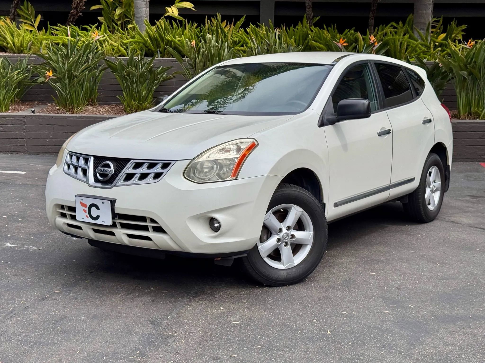 Used 2012 Nissan Rogue S w/ Special Edition Pkg FWD image 2