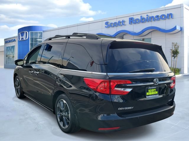 Certified 2024 Honda Odyssey Elite image 3