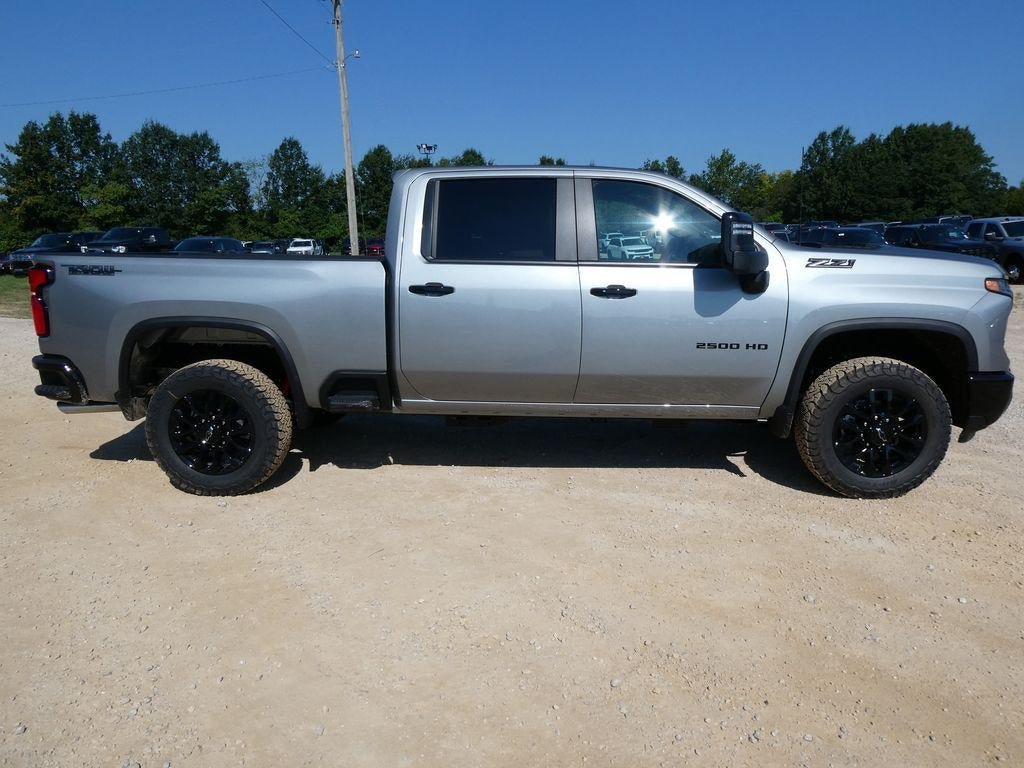 New 2026 Chevrolet Silverado 2500 LT w/ Trail Boss Package AWD/4WD image 3
