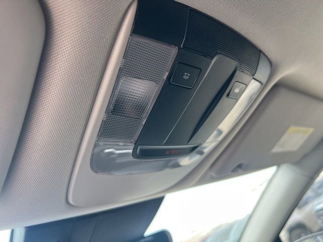 Used 2023 Kia Sportage LX image 16