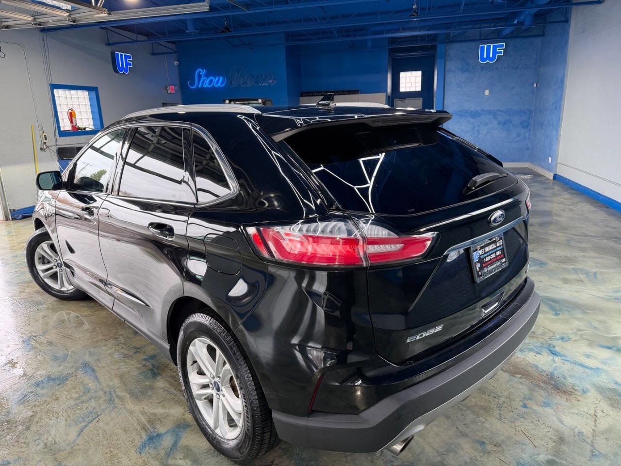 Used 2019 Ford Edge SEL w/ Equipment Group 201A image 5
