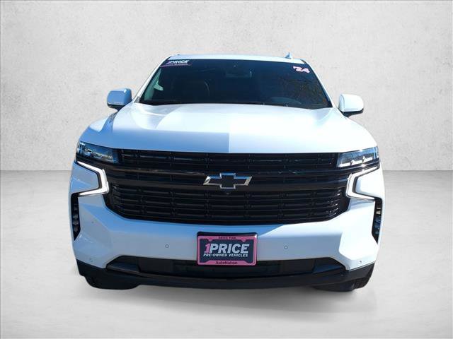 Used 2024 Chevrolet Suburban RST w/ Sport Performance Package image 2
