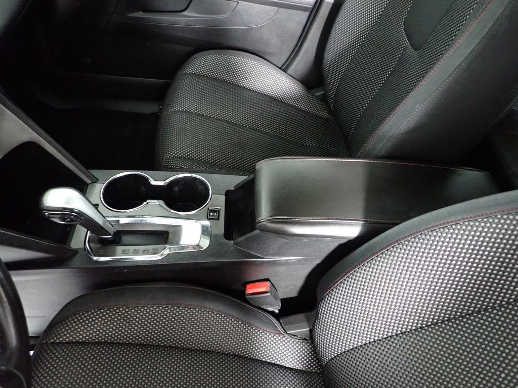 Used 2013 Chevrolet Equinox LT AWD/4WD image 27