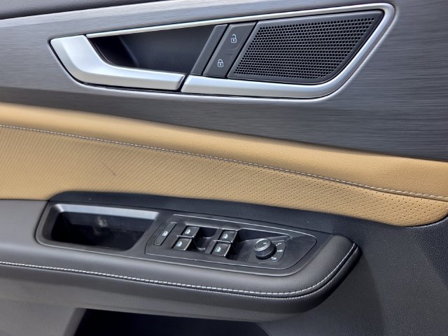 New 2026 Volkswagen Atlas Cross Sport SE FWD image 29