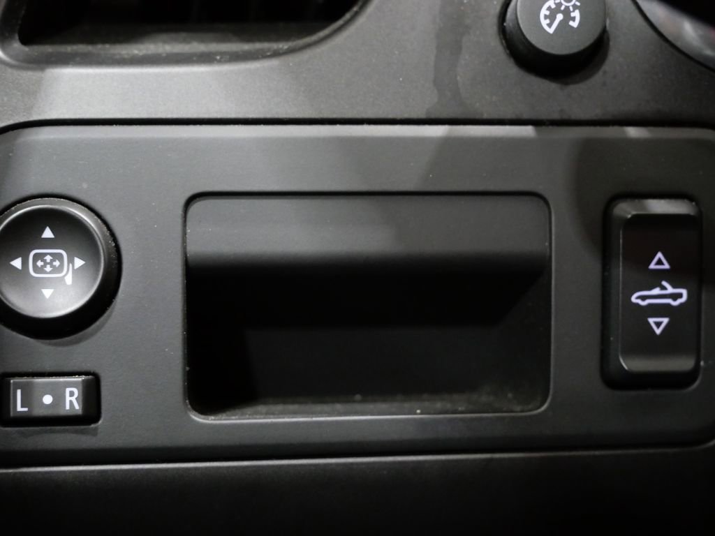 Used 2016 Chevrolet Corvette Stingray Convertible image 16