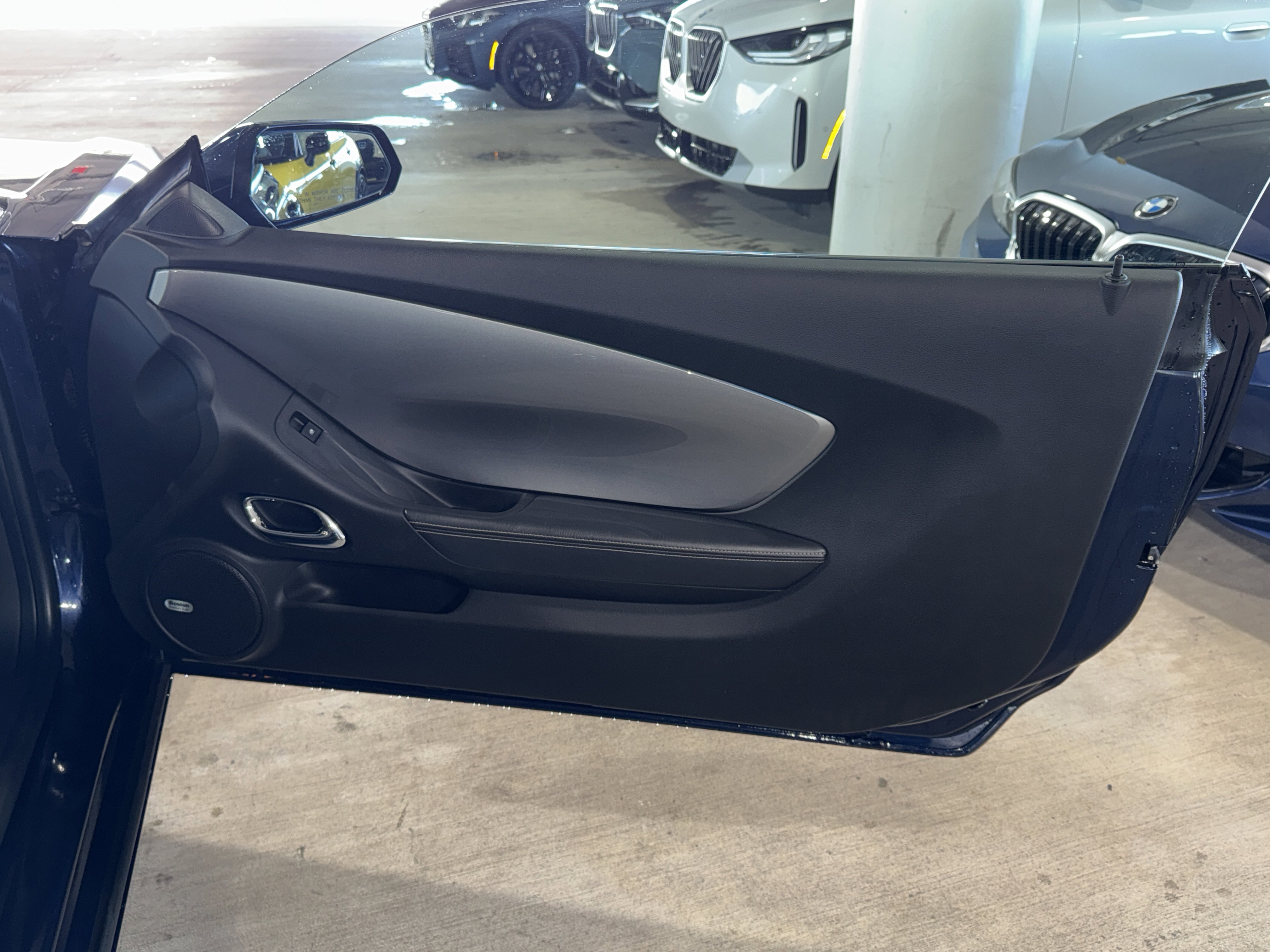 Used 2010 Chevrolet Camaro LT image 9