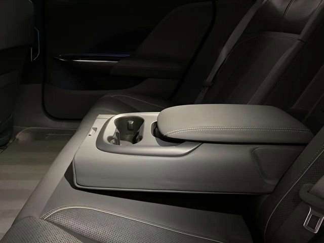 Used 2022 Lucid Air Grand Touring image 69