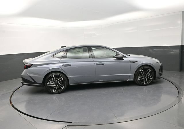New 2026 Hyundai Sonata N Line FWD image 9