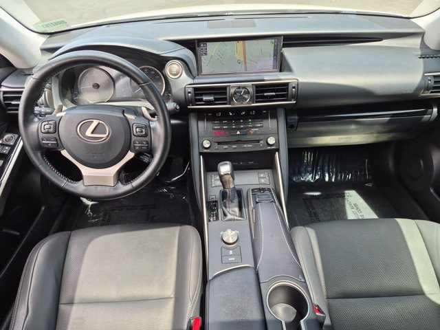 Used 2018 Lexus IS 300 w/ Comfort Package RWD image 26