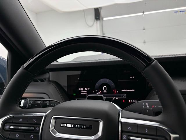 New 2026 GMC Yukon XL Denali w/ Denali Reserve Package image 6