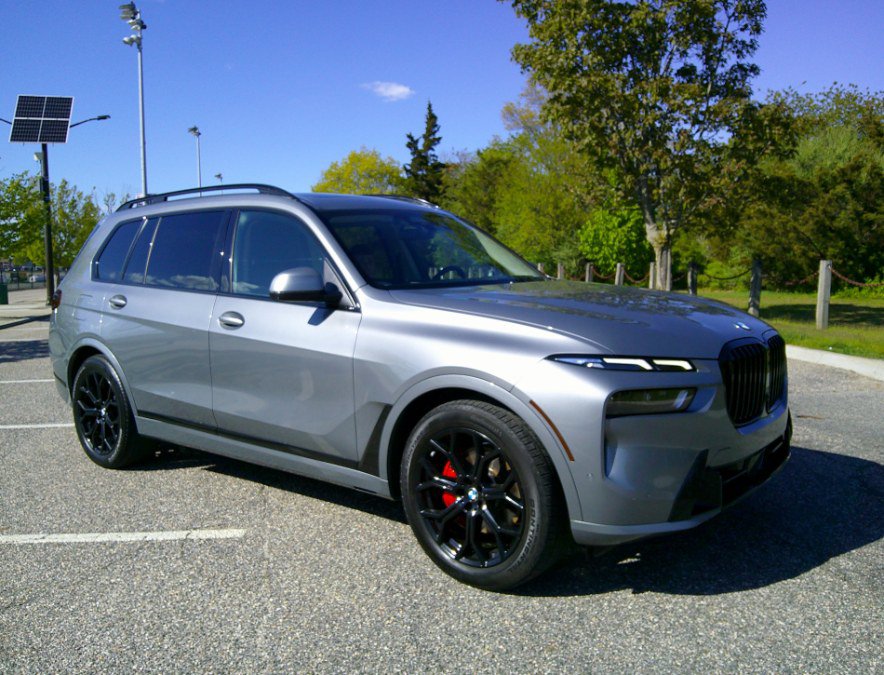 Used 2023 BMW X7 xDrive40i AWD/4WD image 15
