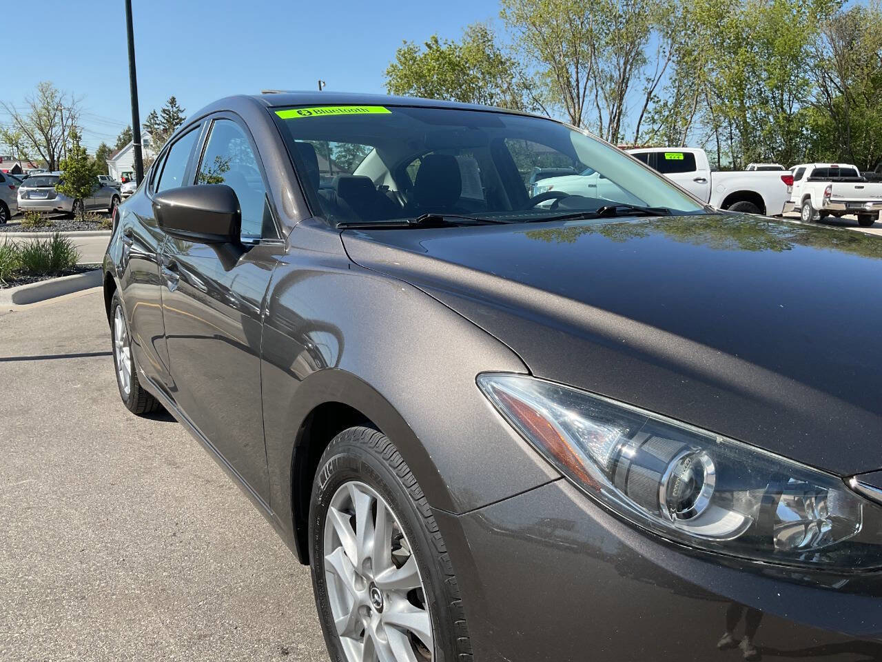 Used 2014 MAZDA MAZDA3 i Touring w/ Moonroof Package 1 FWD image 11