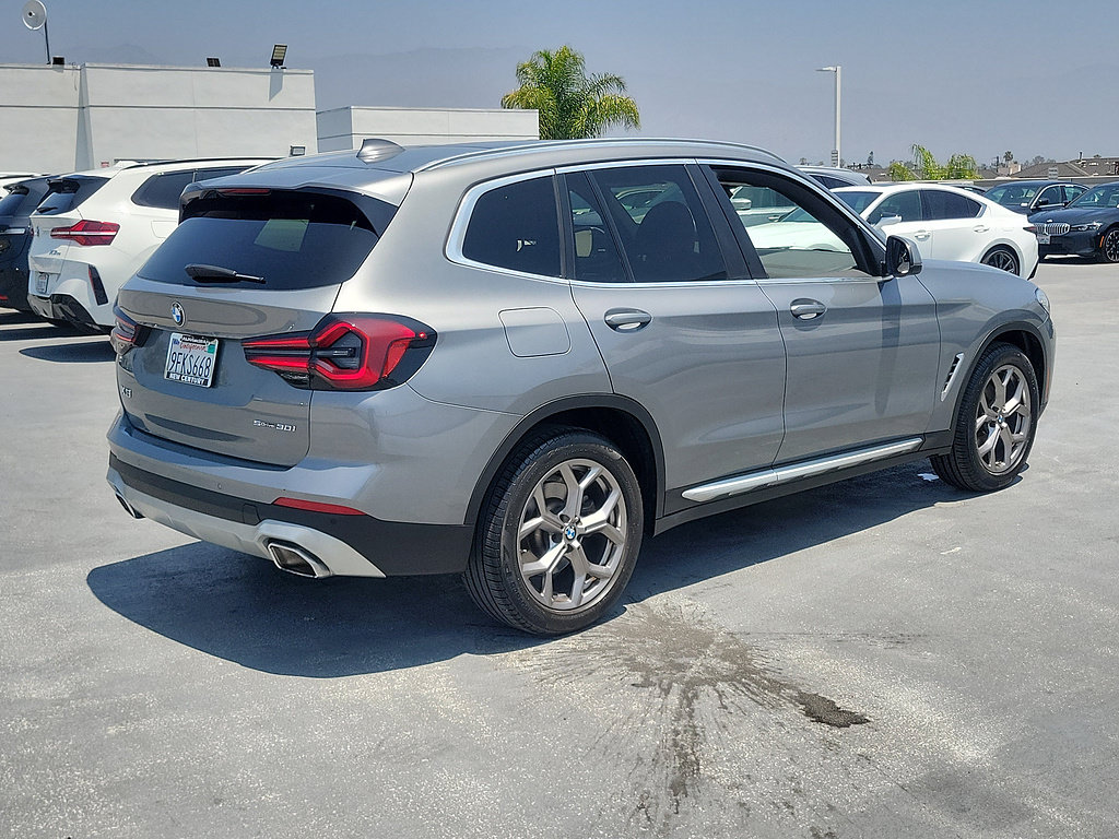 Used 2023 BMW X3 sDrive30i w/ Convenience Package w/ZPA RWD image 3