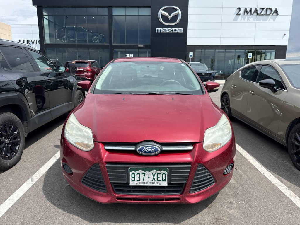 Used 2014 Ford Focus SE FWD image 1
