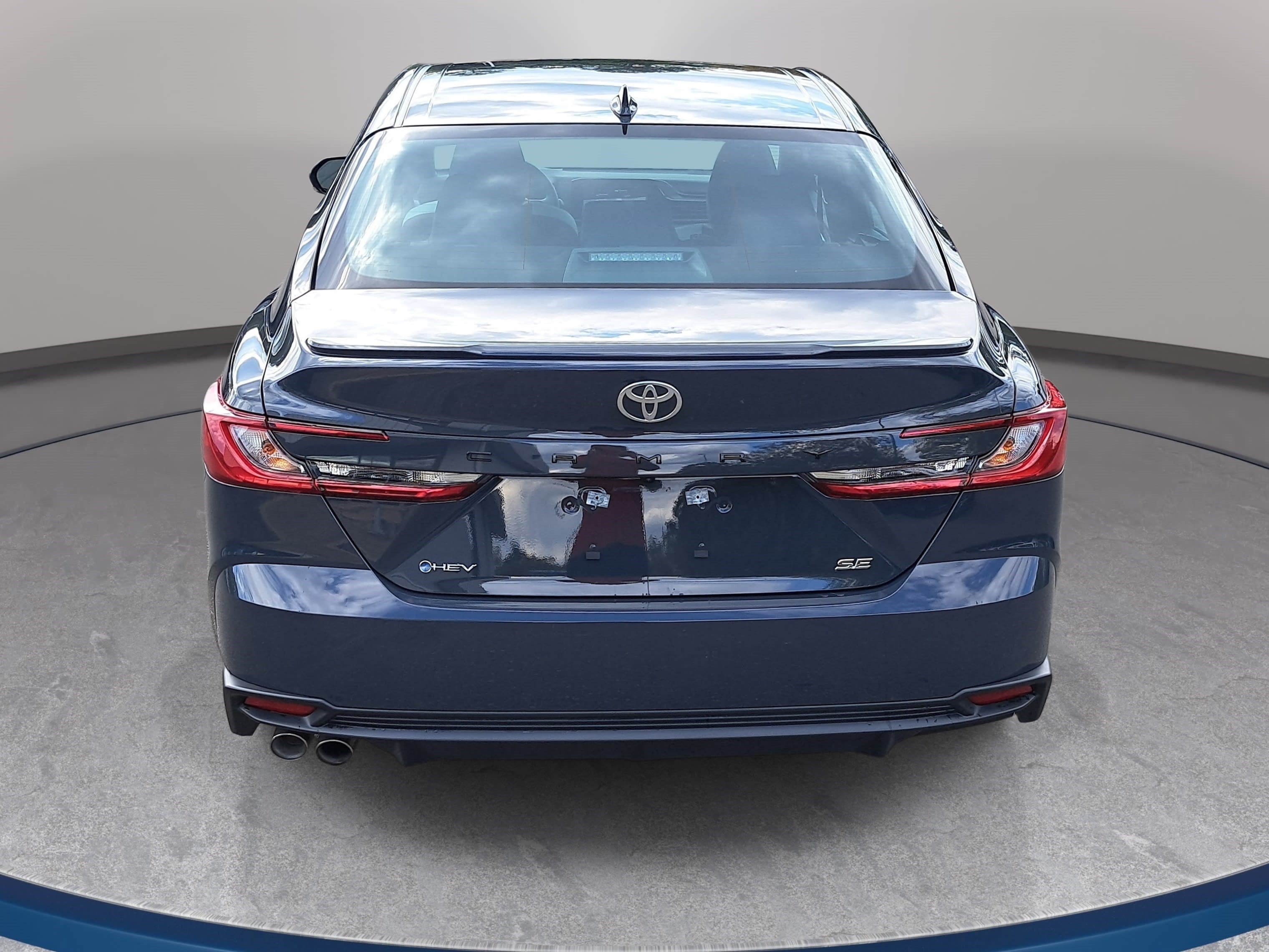 Used 2026 Toyota Camry SE w/ Convenience Package FWD image 6