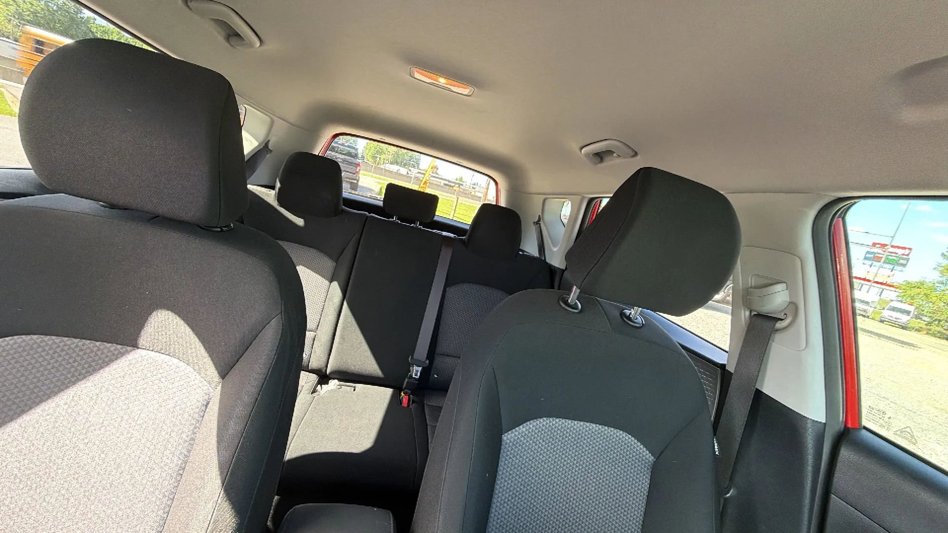 Used 2021 Kia Soul LX FWD image 10