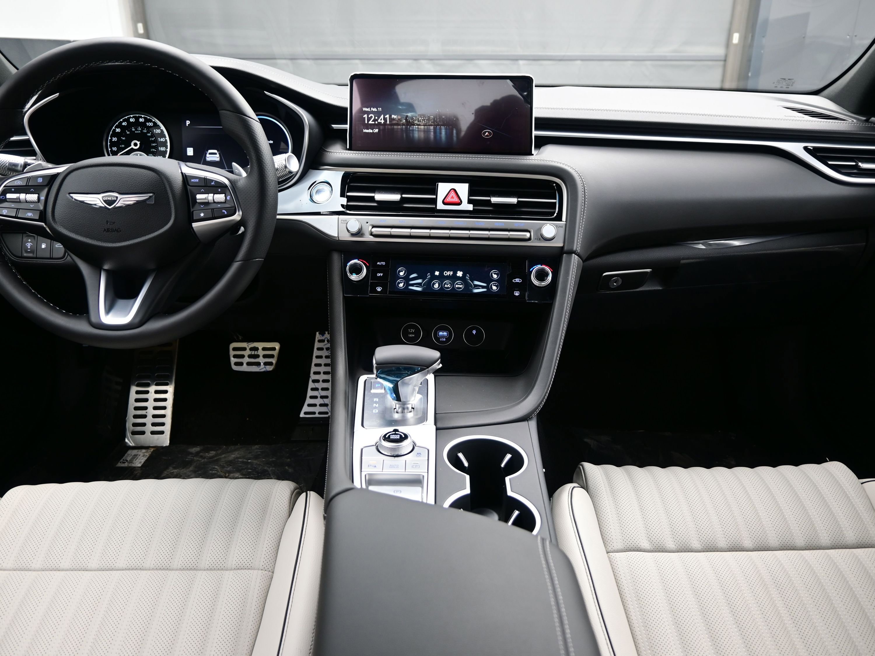 New 2026 Genesis G70 3.3T Sport Prestige image 9