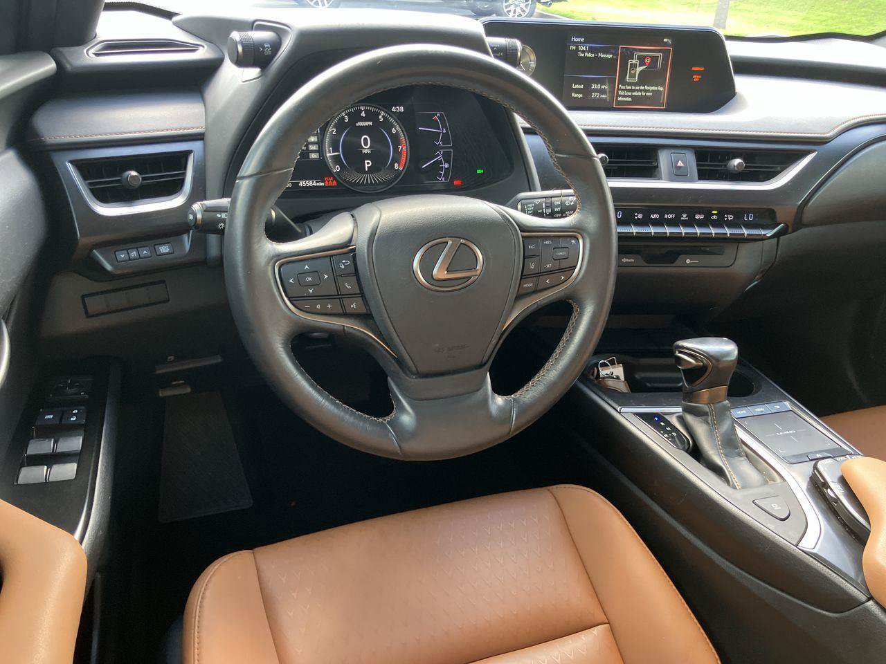 Used 2020 Lexus UX 200 w/ Accessory Package FWD image 15