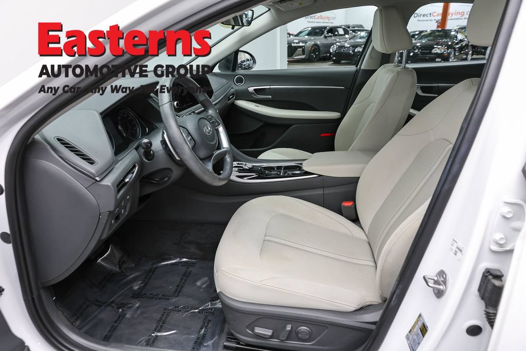 Used 2023 Hyundai Sonata SEL FWD image 13