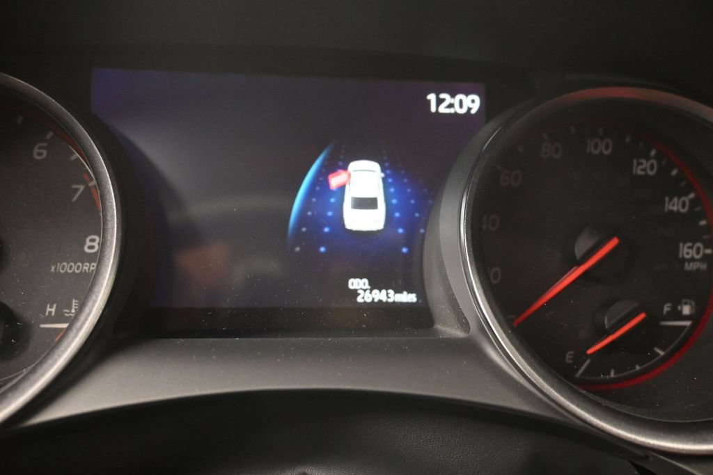 Used 2024 Toyota Camry XSE FWD image 11