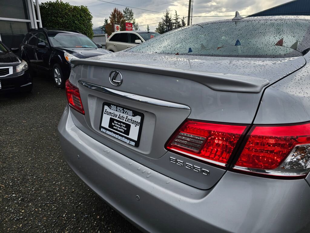 Used 2011 Lexus ES 350 image 17