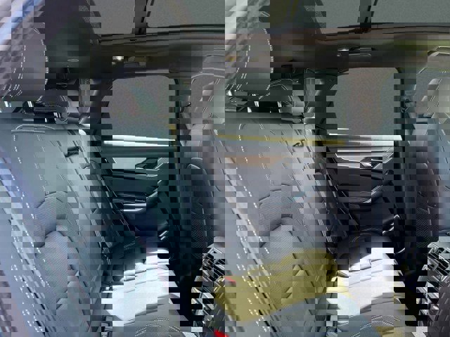 Used 2025 Jaguar F-PACE R-Dynamic S image 19