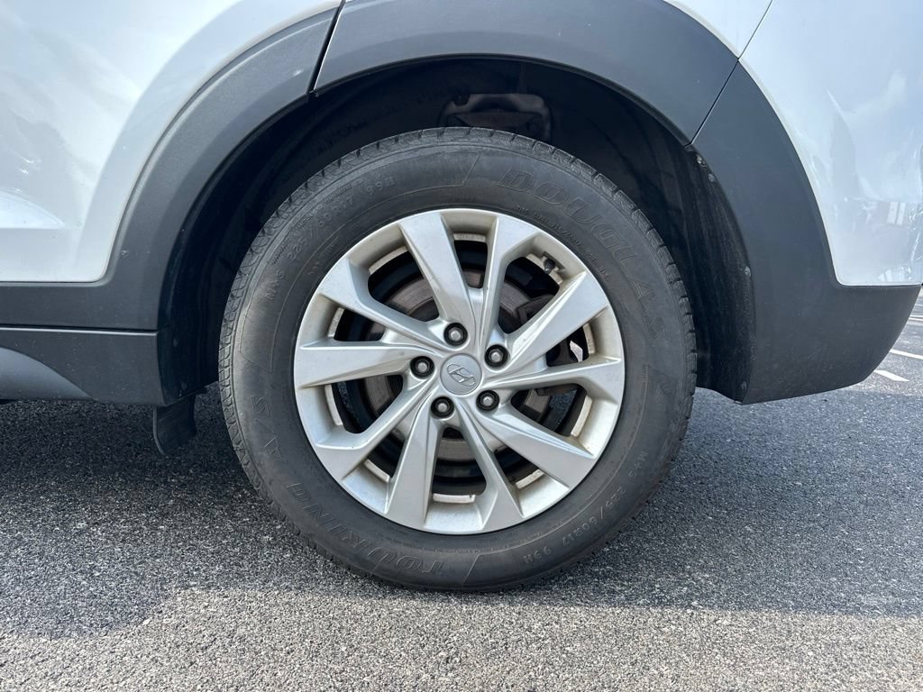 Used 2019 Hyundai Tucson SE AWD/4WD image 5