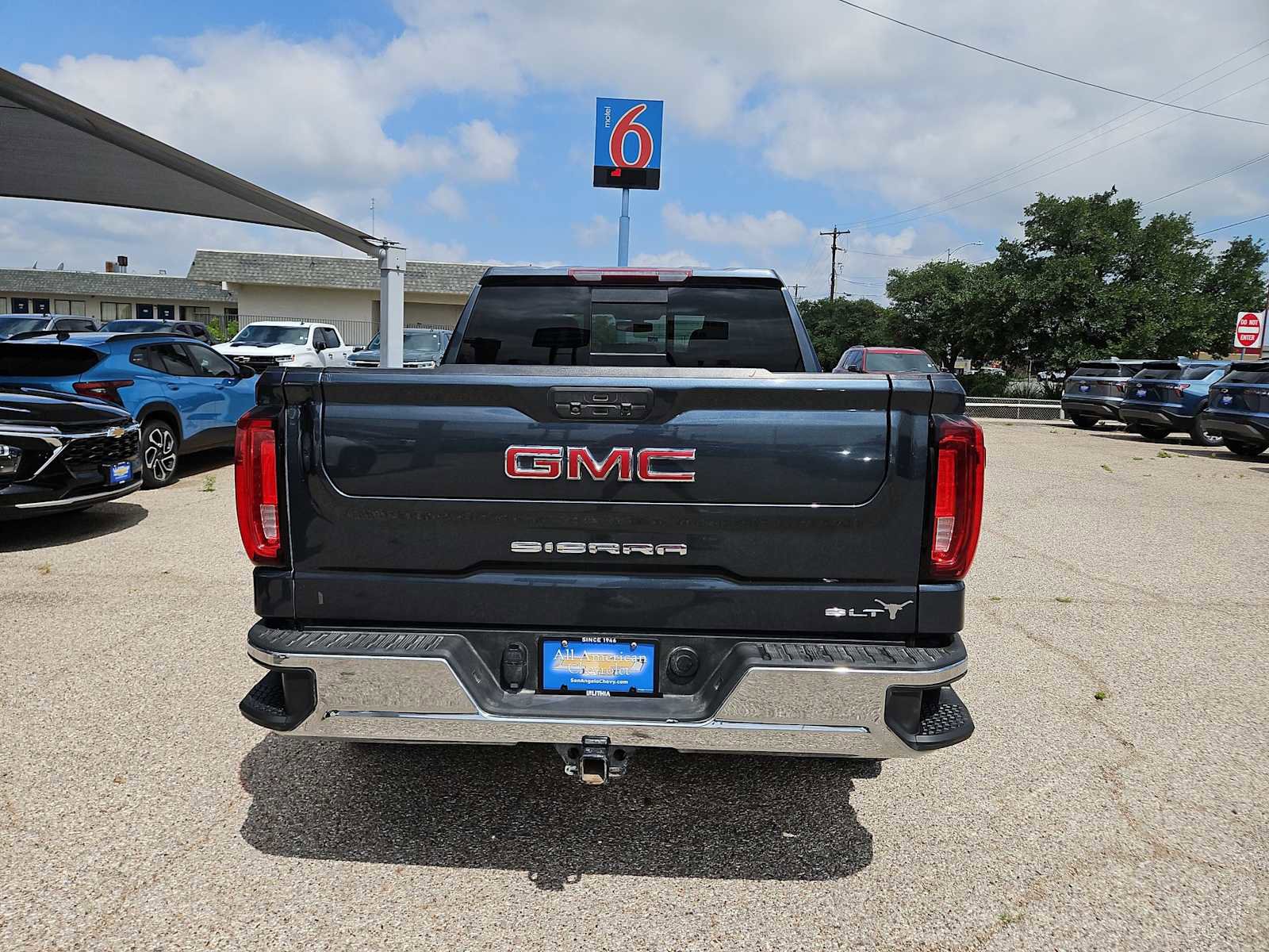 Used 2019 GMC Sierra 1500 SLT image 7