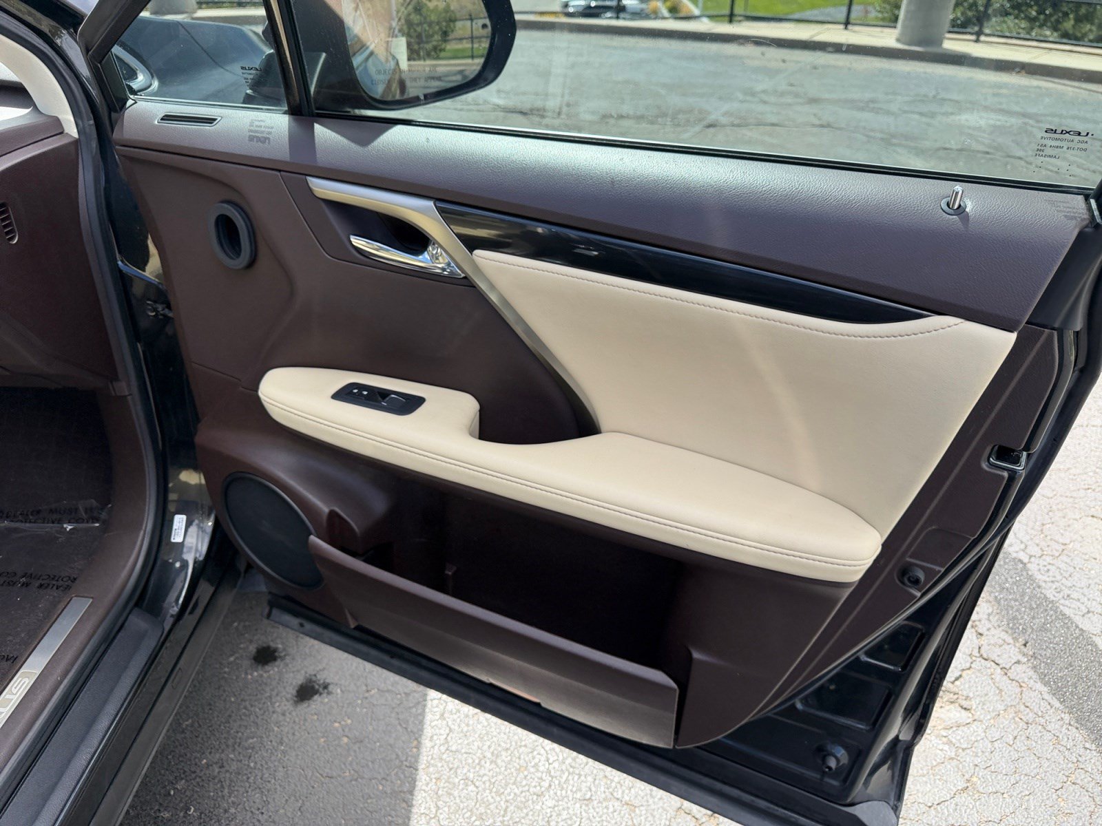 Used 2020 Lexus RX 450h AWD w/ Cold Weather Package image 16