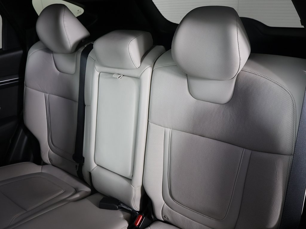 Used 2023 Hyundai Tucson Limited w/ Cargo Package image 35