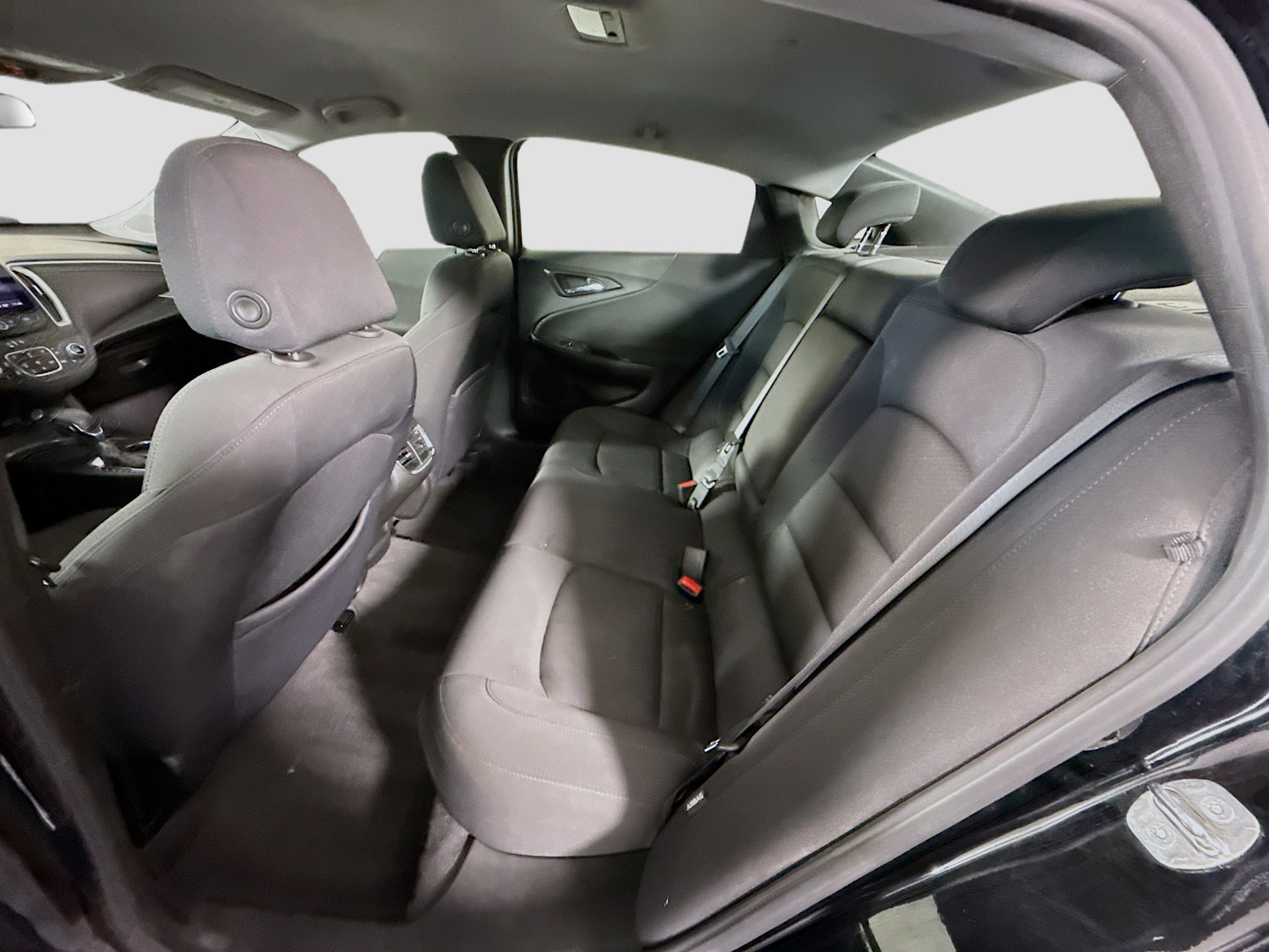 Used 2022 Chevrolet Malibu LT FWD image 25