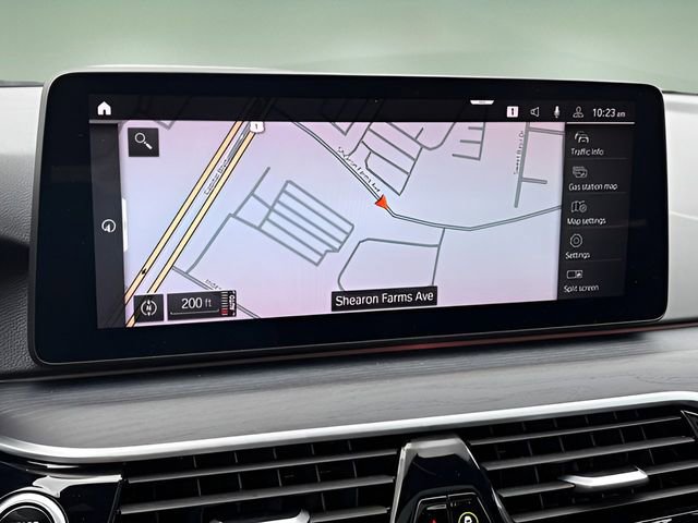 Used 2023 BMW 540i xDrive w/ M Sport Package image 32