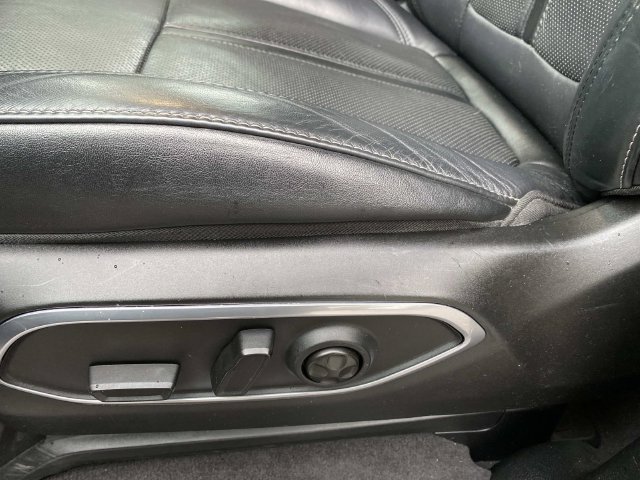 Used 2024 Jeep Wagoneer Series II AWD/4WD image 18