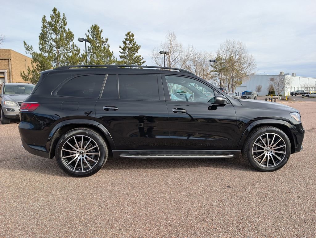 Used 2023 Mercedes-Benz GLS 580 4MATIC image 4