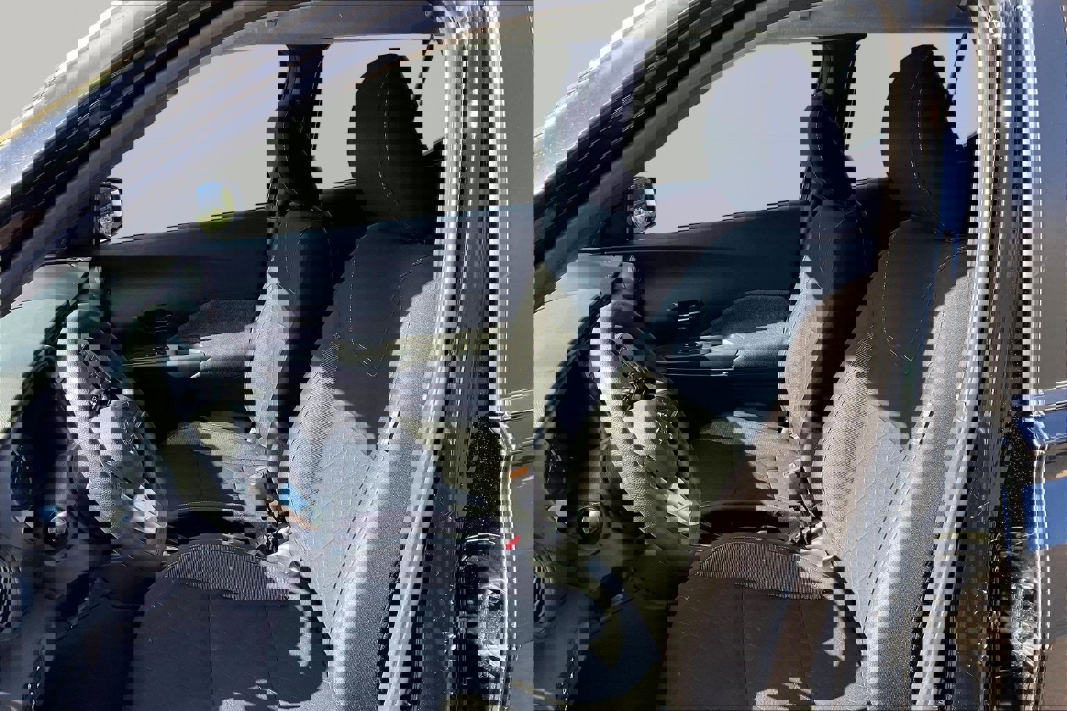 Used 2020 Nissan Kicks S FWD image 20