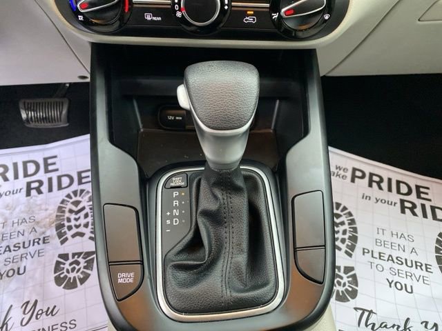 Used 2023 Kia Soul LX image 14