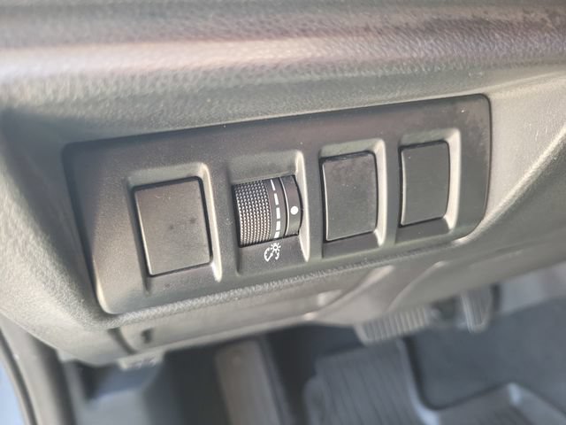 Used 2022 Subaru Outback Premium AWD/4WD image 17