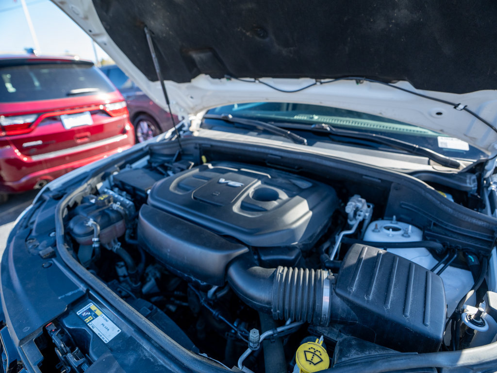 Used 2019 Jeep Grand Cherokee Laredo AWD/4WD image 30